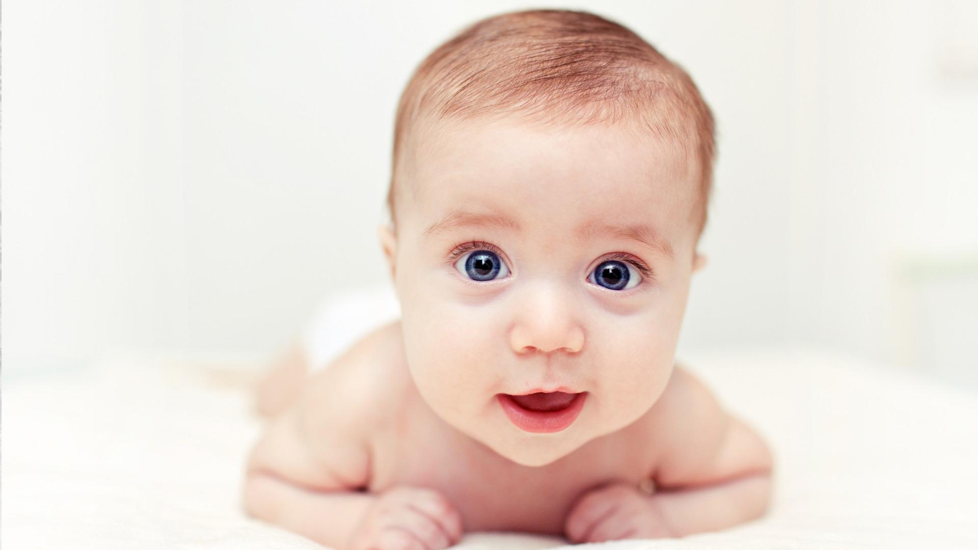the hottest new baby boy names of 2014