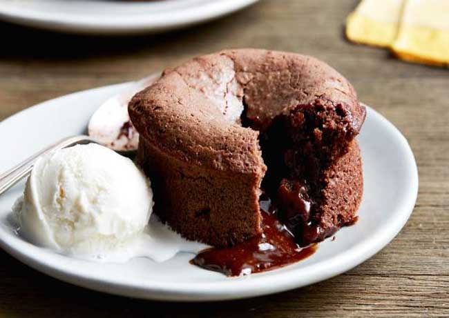 chocolate lava cakes