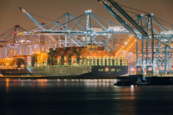 How to Find the Best Shipping Work through a Load Board
