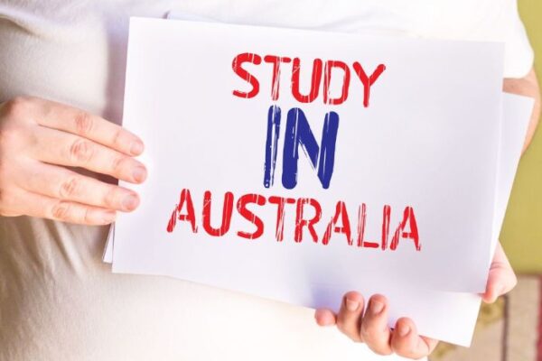 Life, Learning, and Balance The Advantages of Choosing Australia for Higher Studies